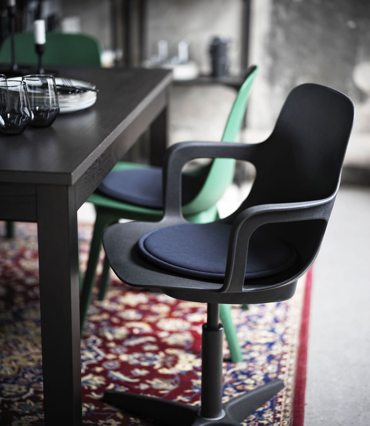 Ideas - Home 3 - ​Aynı sandalyenin 3 farklı kullanımı