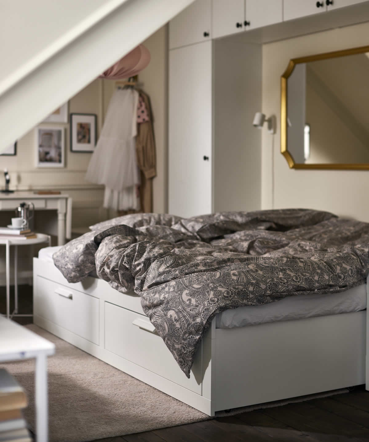 Ideas - Home 3 - Kullanışlı bir yatak odası