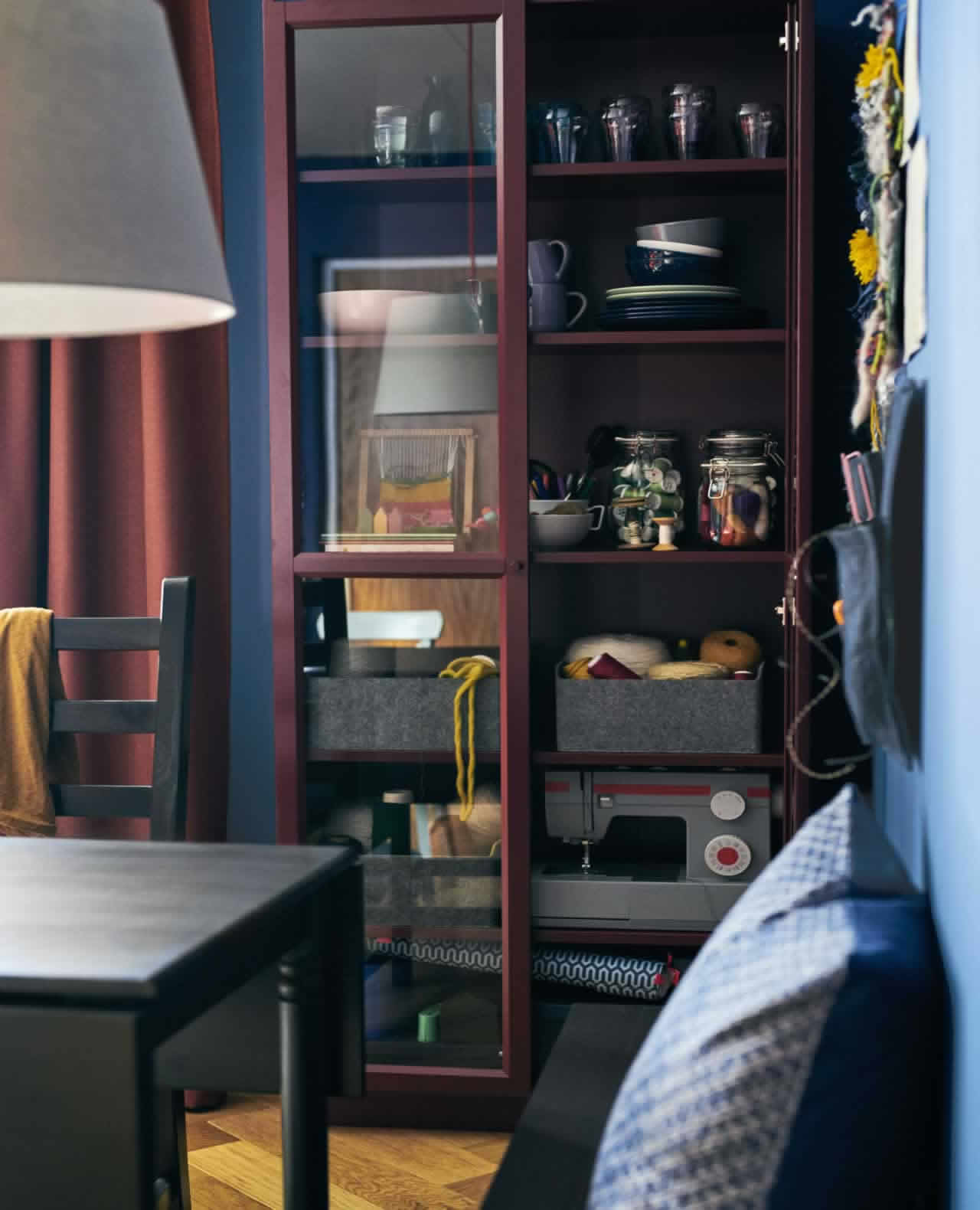 IKEA-A colourful and cosy small space for two 2