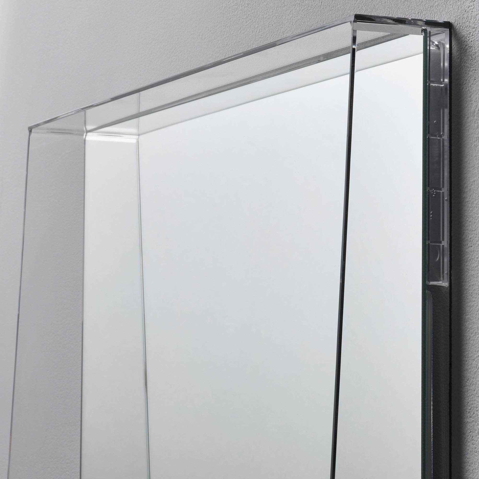 GRIMSTORP akrilik 60x60 cm duvar aynası IKEA GRIMSTORP akrilik 60x60 cm duvar aynası IKEA