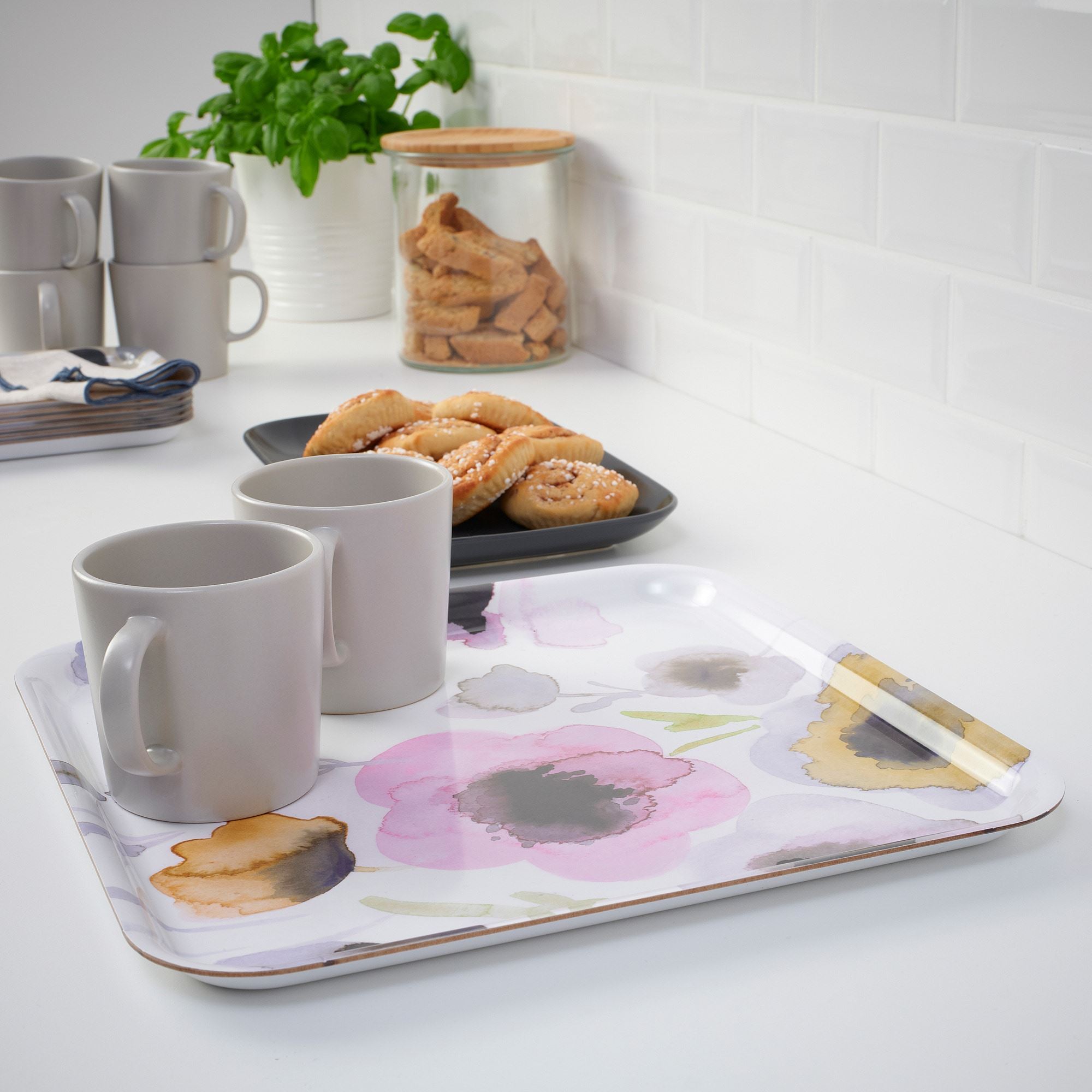 SOMMARFLOX çok renkliçiçek desenli 33x33 cm tepsi IKEA